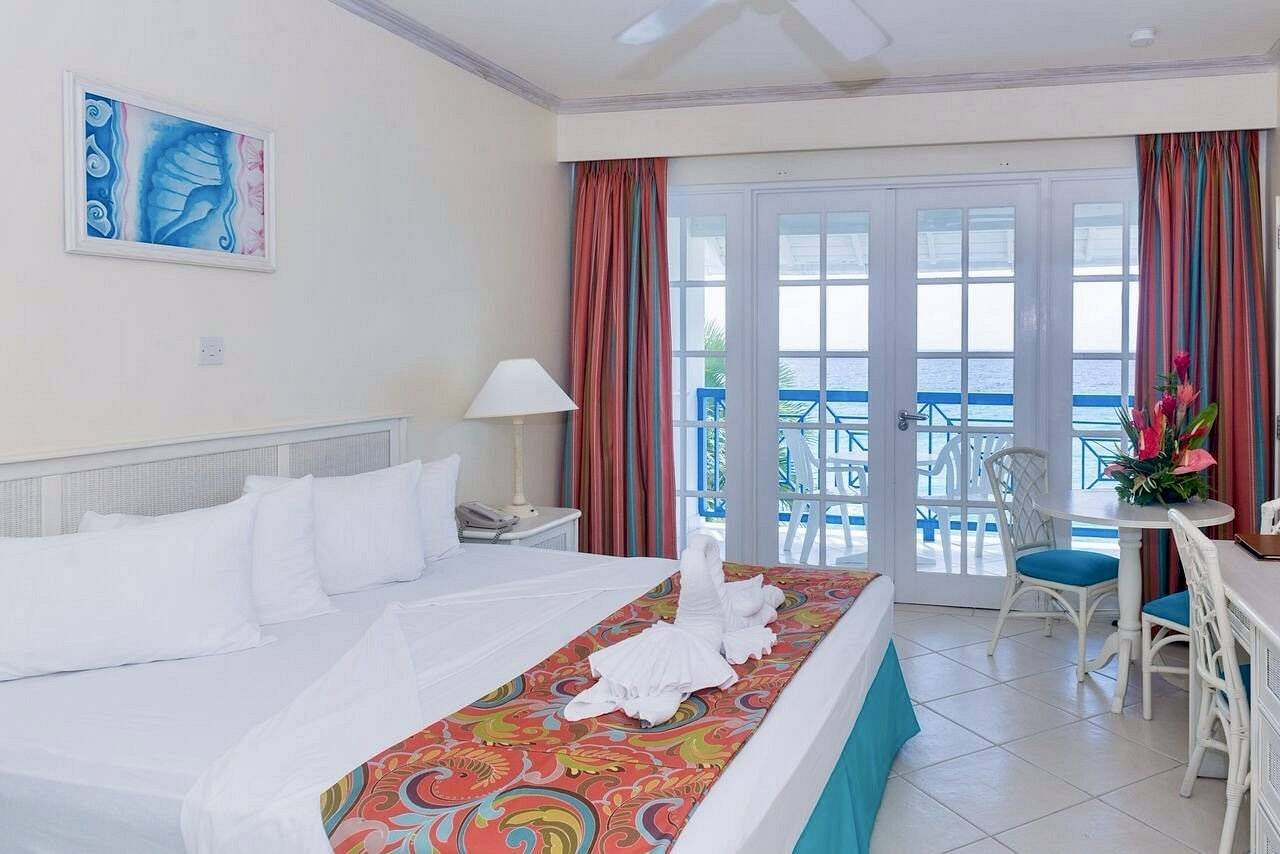 Rostrevor Apartment Hotel, Barbados